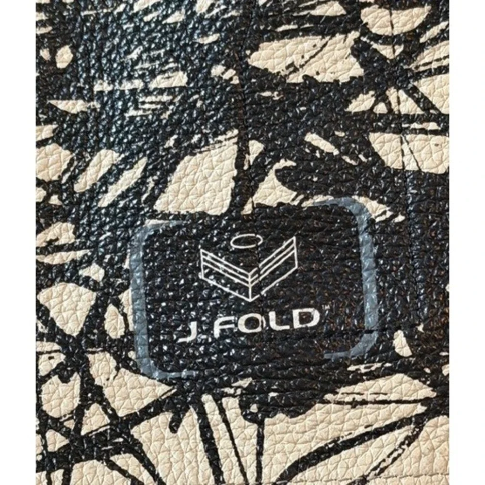 J.Fold Leather Messenger Bag RARE Cream Black Abstract Scribble Crossbody Urban‎